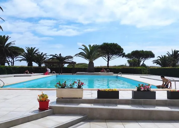 Apartament Les Capitelles 5 - Acces Direct A La Depuis Le Jardin - T2 Avec - 6 Pers - Jardin - Piscine - Parking *