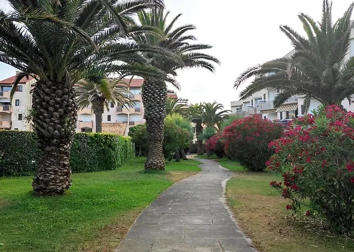 Les Capitelles 5 - Acces Direct A La Depuis Le Jardin - T2 Avec - 6 Pers - Jardin - Piscine - Parking Apartament *